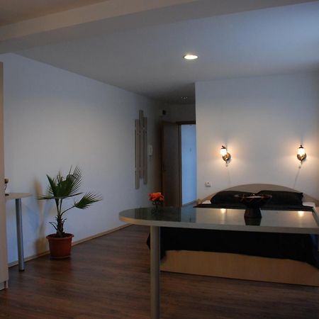 Lucas 10 Apartments Cluj-Napoca Ngoại thất bức ảnh