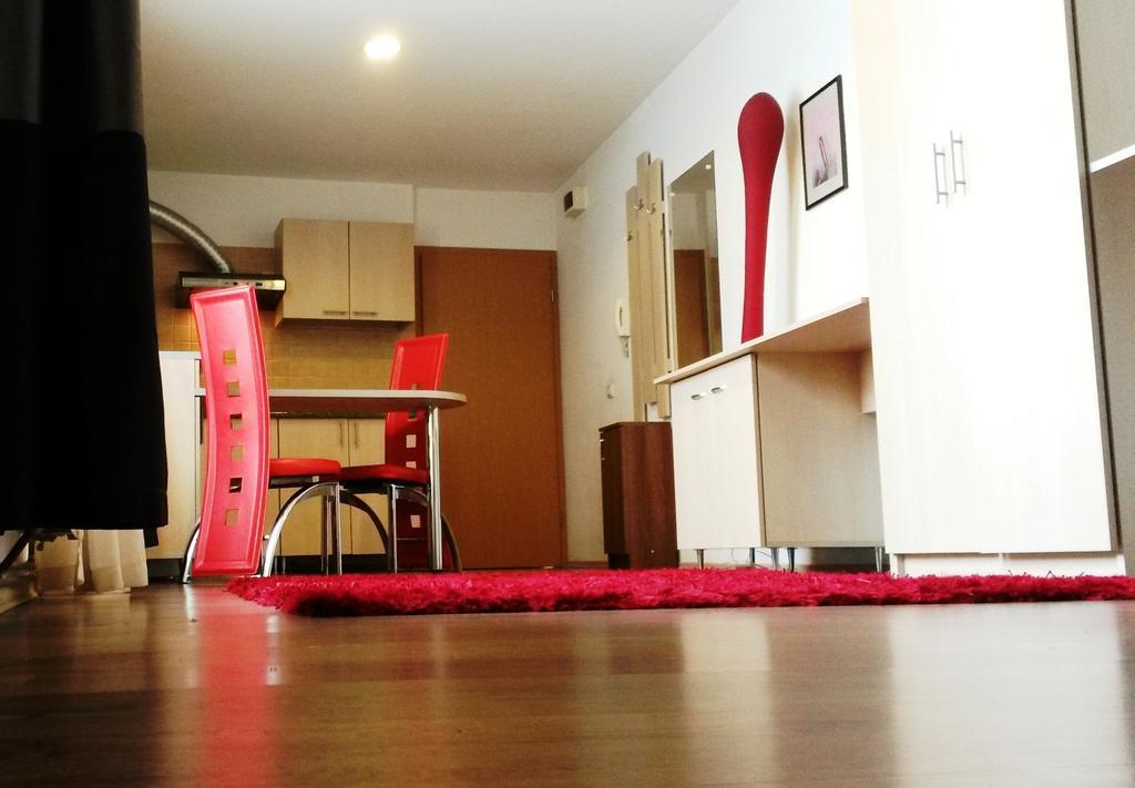 Lucas 10 Apartments Cluj-Napoca Phòng bức ảnh
