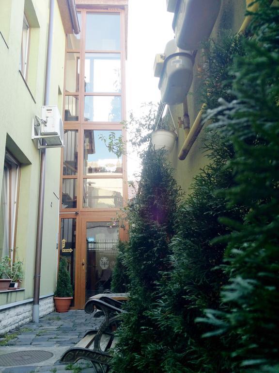 Lucas 10 Apartments Cluj-Napoca Ngoại thất bức ảnh